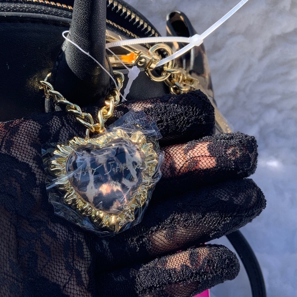 Betsey Johnson XOHOLLY DOME Black Satchel with Leopard Trim and Gold Hardware - Picture 13 of 15